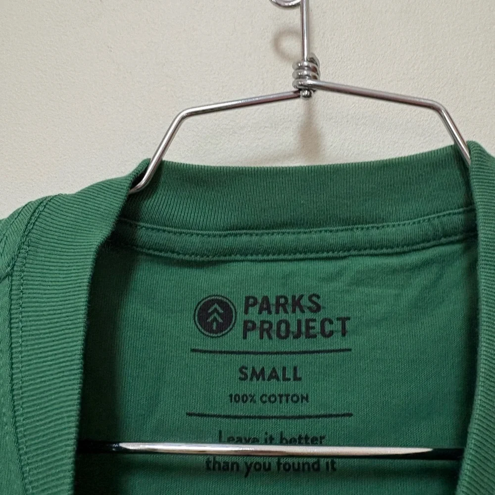 NWOT Urban Outfitters Parks Project Sequoia Greatest Hits Tee Size Small